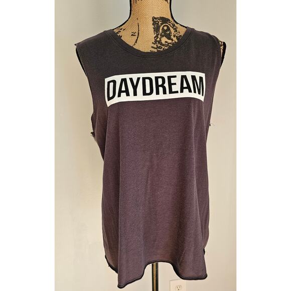 Zoe + Liv Women Gray Muscle Shirt “Day Dream” Stretch, Size Large - Picture 2 of 4
